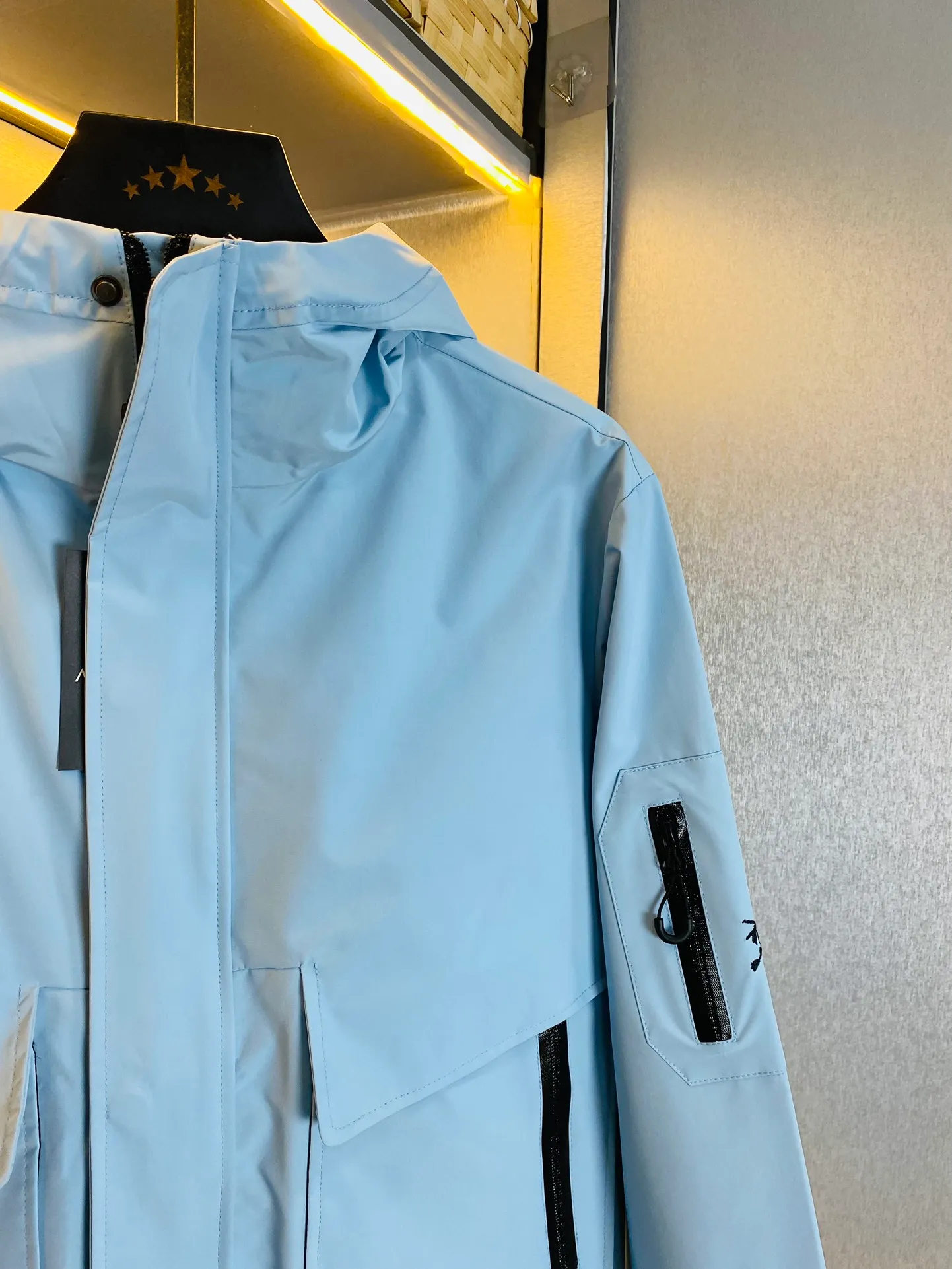 Same Style， ， 2026 New Arrival ， Original Premium Breathable ， ， ， Quality。 ， Sizes：M～3XL，